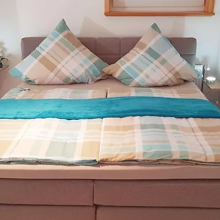 Moderne Kellerwohnung Fuer Handwerker Zwischen Braunschweig Und Wolfsburg, Mit Internet, Kueche, Parkplatz, 24h Check-in Apartment *